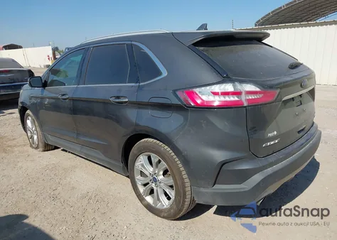 2020 Ford Edge Titanium z USA, uszkodzony, nr VIN 2FMPK3K9XLBA98670
